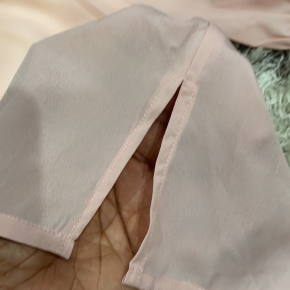 Signature collection pink embroidered blouse sz XL - Picture 5 of 7